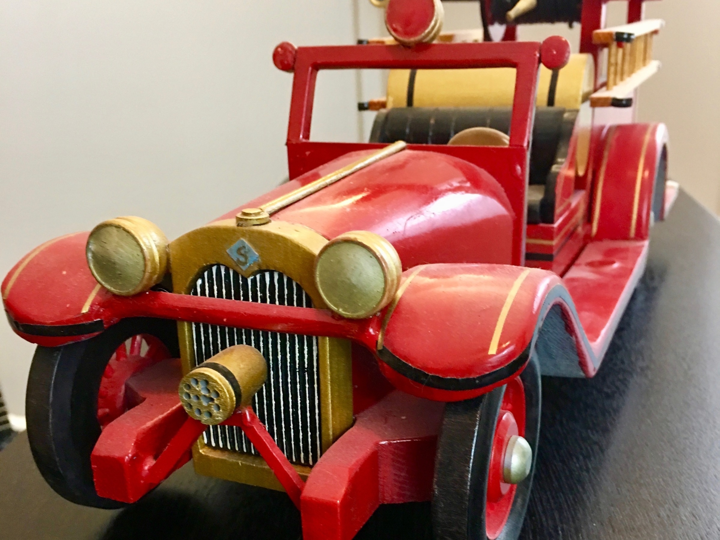 Antique wooden fire truck top
