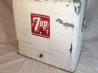 Vintage 1950's 7-UP cooler